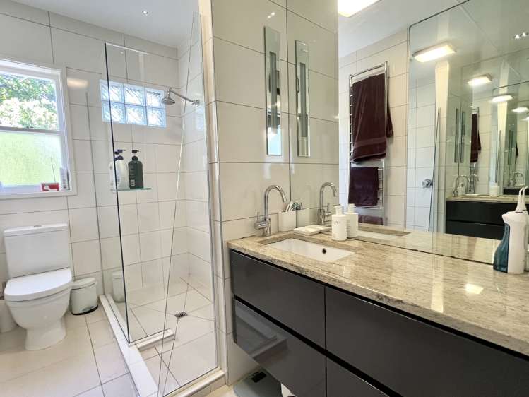 35 Wellesley Avenue Avenal_25