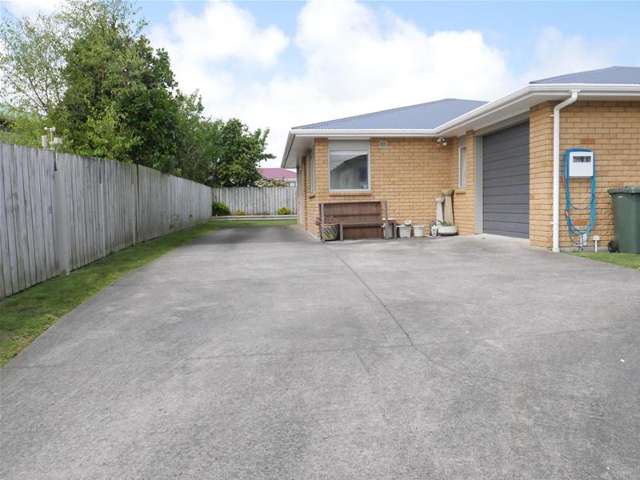 12a Collins Street Hawera_4