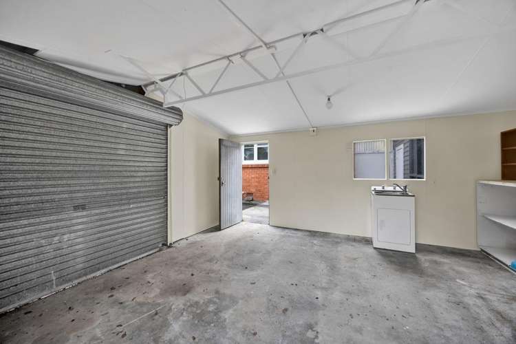 379 Broadway Stratford_16