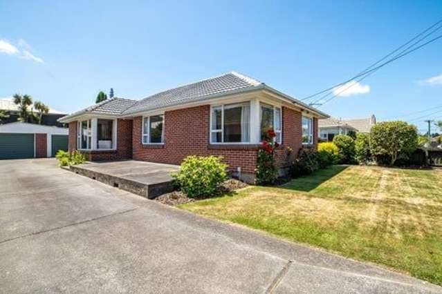 63 Vardon Crescent Shirley_1