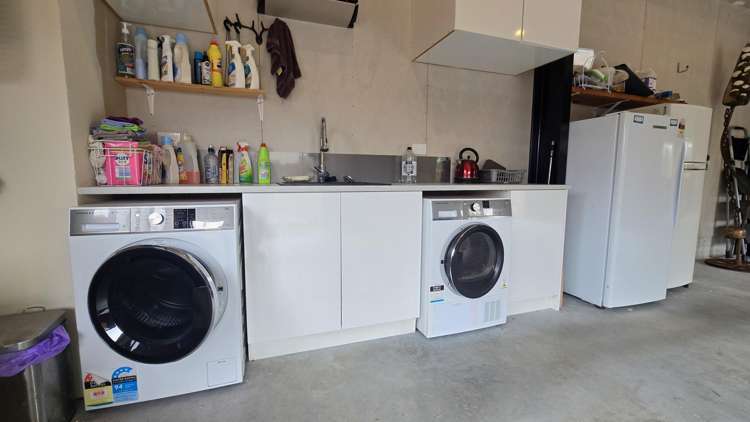 11 The Strand Okarito_17