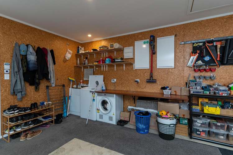 16 Varsity Heights Fitzherbert_31