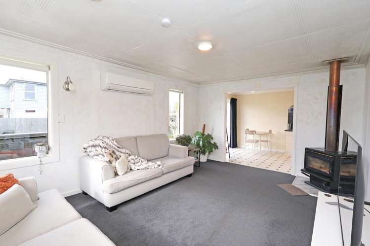 51 Philip Street Gladstone_7