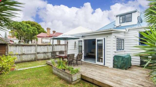 Beautiful Epsom Villa in Auckland's CBD!