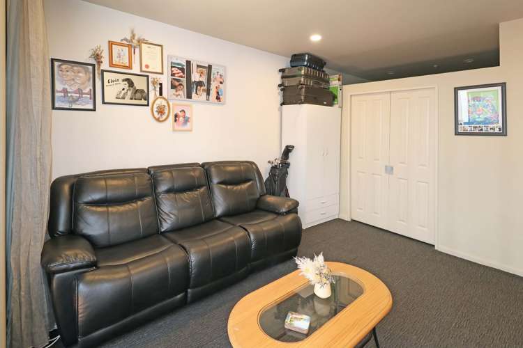 2E/154 The Terrace 1372_2