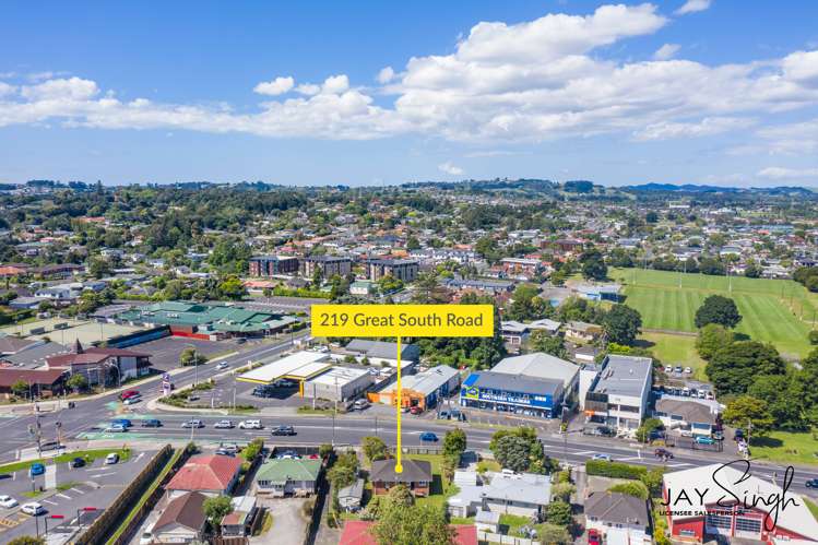 219 Great South Road Manurewa_12