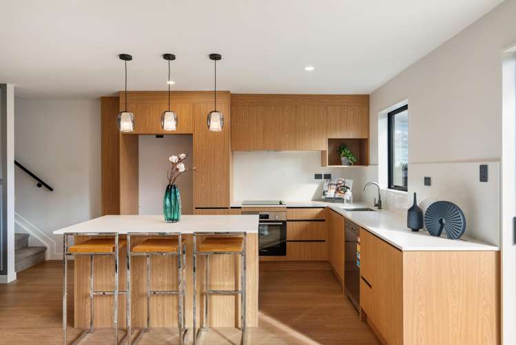 2/41 La Trobe Street_2
