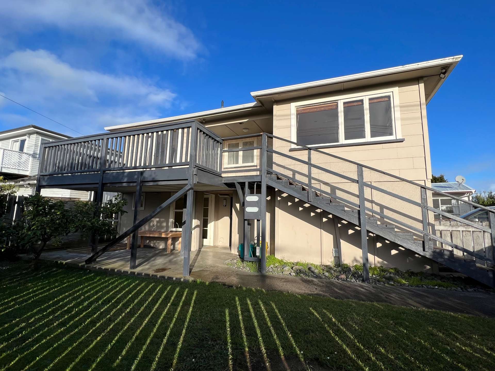 16 Uenuku Avenue Raglan_0