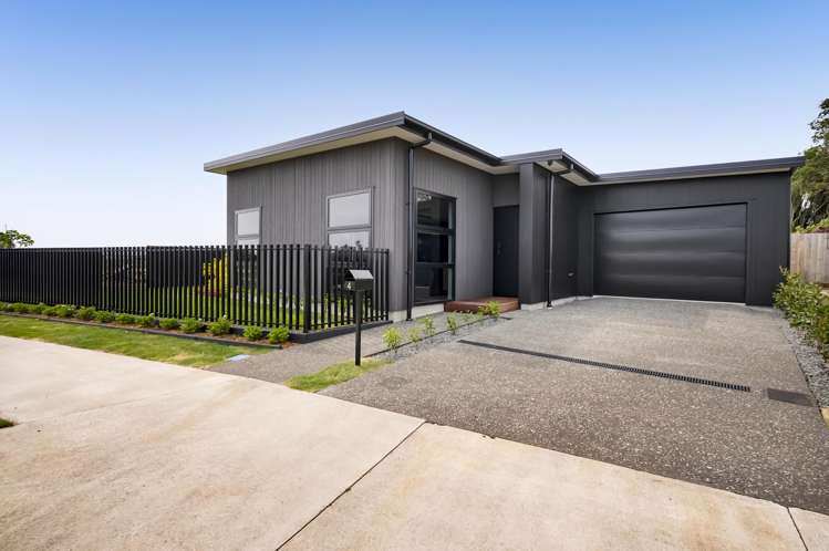 4 Wakaiwa Drive_0