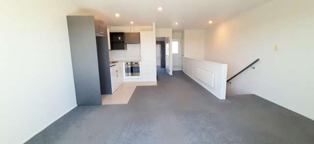 4/15 Bishop Lenihan Place East Tamaki_2