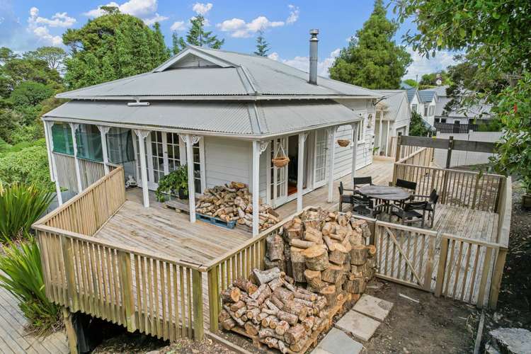 2 Seaview Avenue Northcote_1