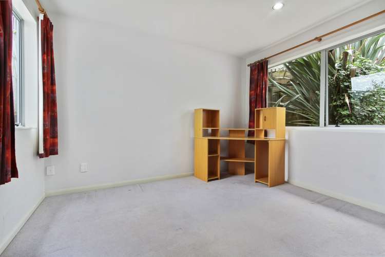 33 Waltham Street Henderson_12