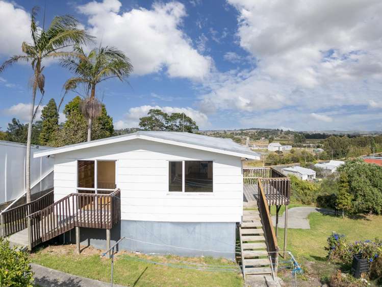 11 Tunatahi Street_0