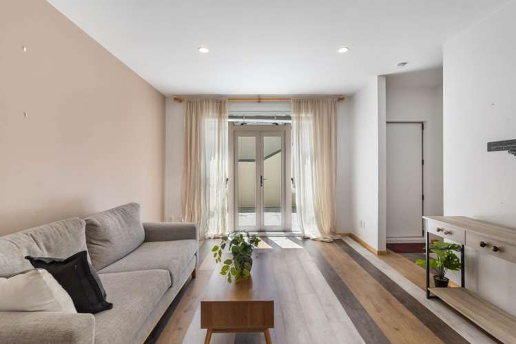 5/2 Upper Queen Street Auckland Central_2