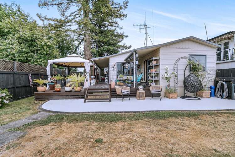 4a Richan Street Glenview_12