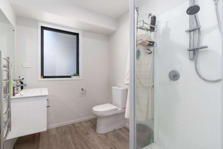 187 Faringdon Boulevard Rolleston_4