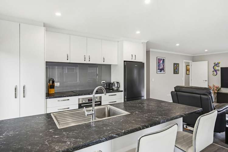 12 Enereta Road 1324_4