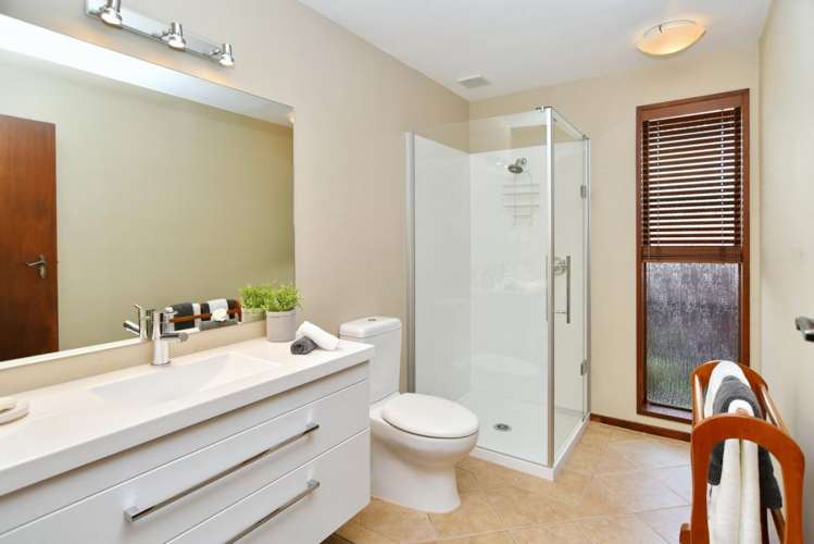 361 Gardiners Road Harewood_6