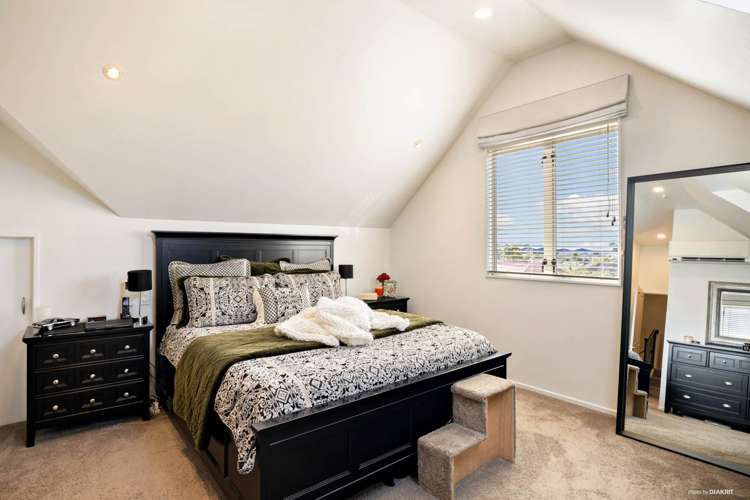 6 Chardonnay Rise Henderson_16