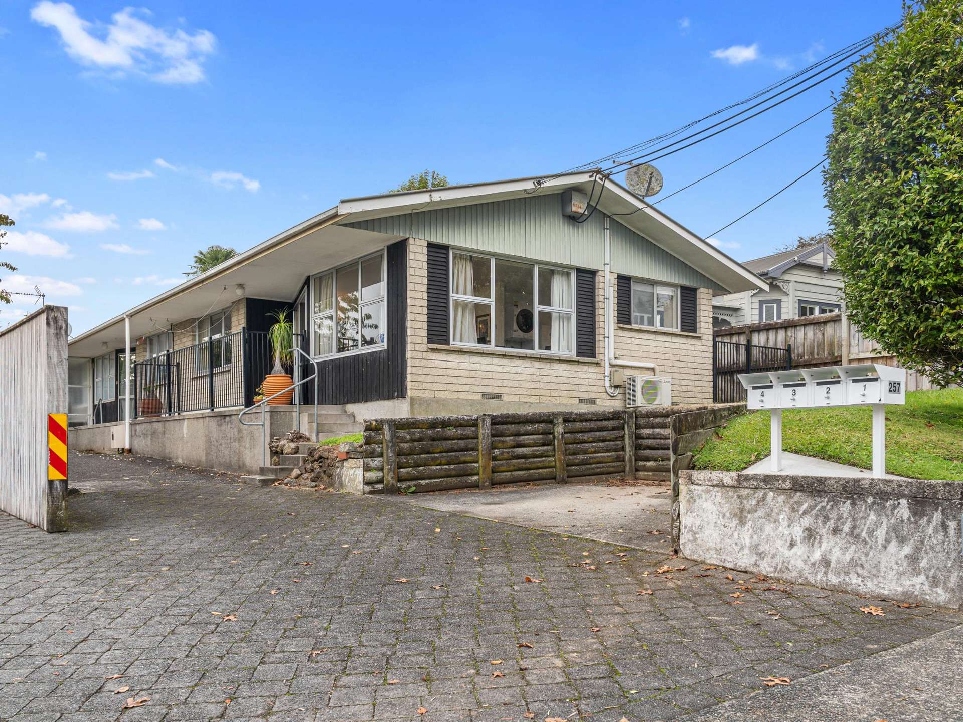 1/257 College Street Te Awamutu_0