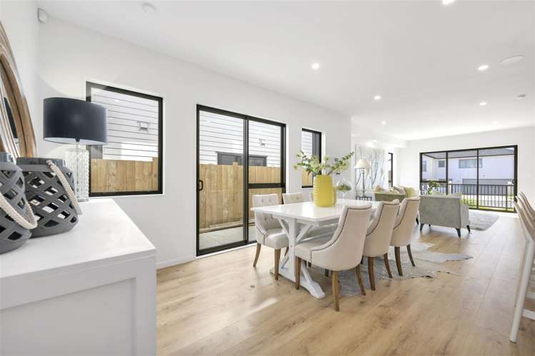 24 Dungloe Avenue Flat Bush_6