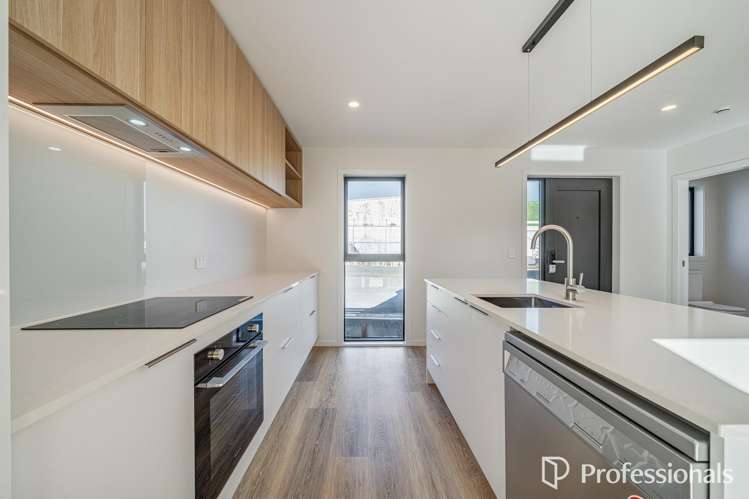 8 Rongonui Street Elderslea_4