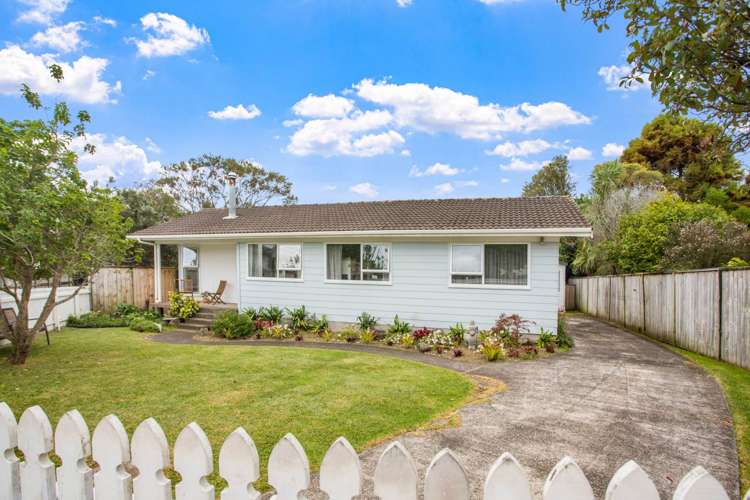 9 John F Kennedy Place Glen Eden_16