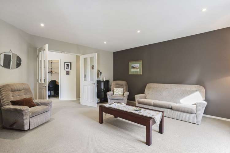 14 Len Hale Place Parklands_7