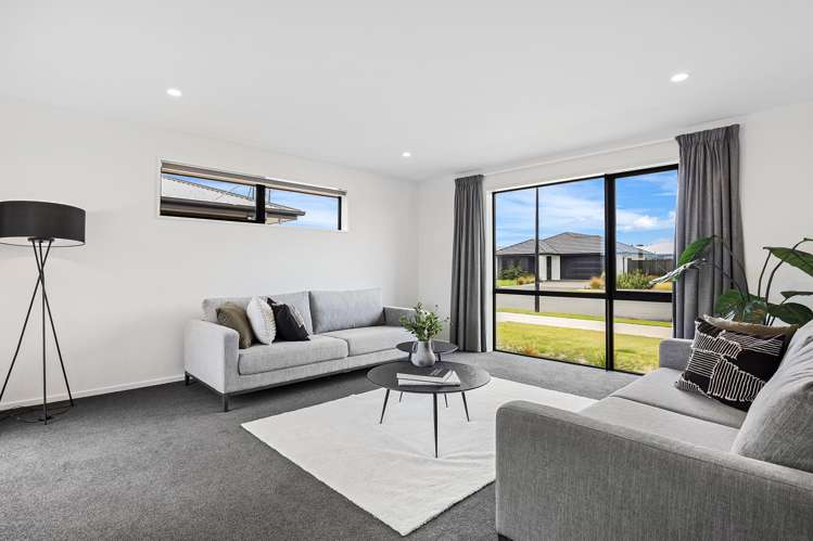 8 Edgar Way Rolleston_6