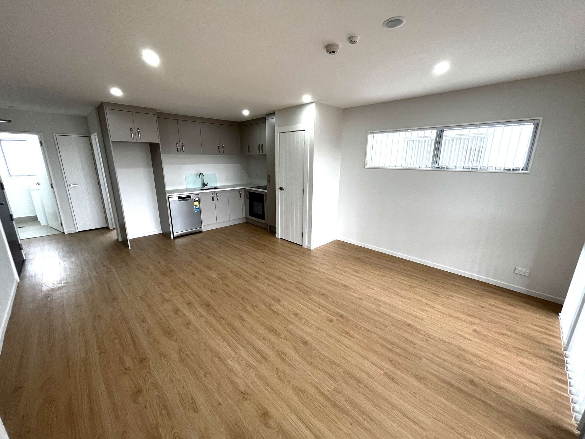 203/3 Beaumonts Way Manurewa_0