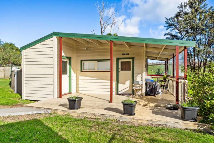 51 Sterling Road Paparoa_8