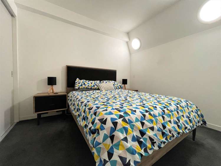 03/2g Bluegrey Avenue Stonefields_10