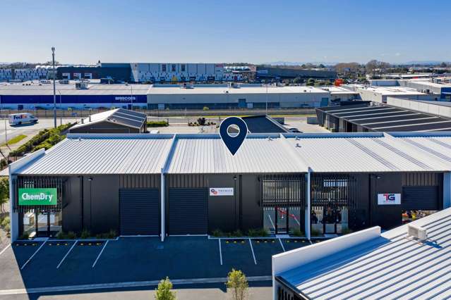 2/4 Brent Greig Lane Burbush_3