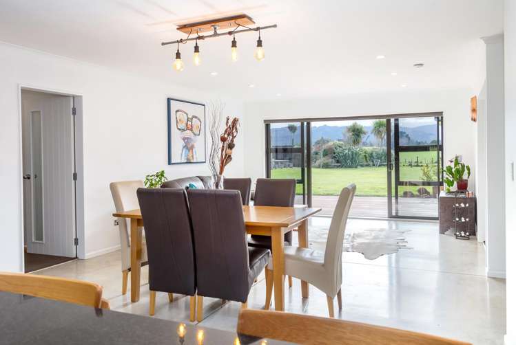 64 Montys Lane Greytown_7