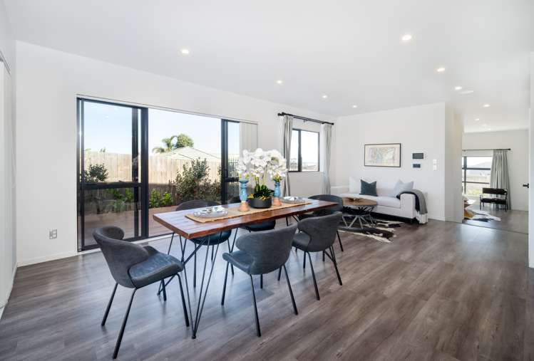 12 Cooladawson Drive Flat Bush_29