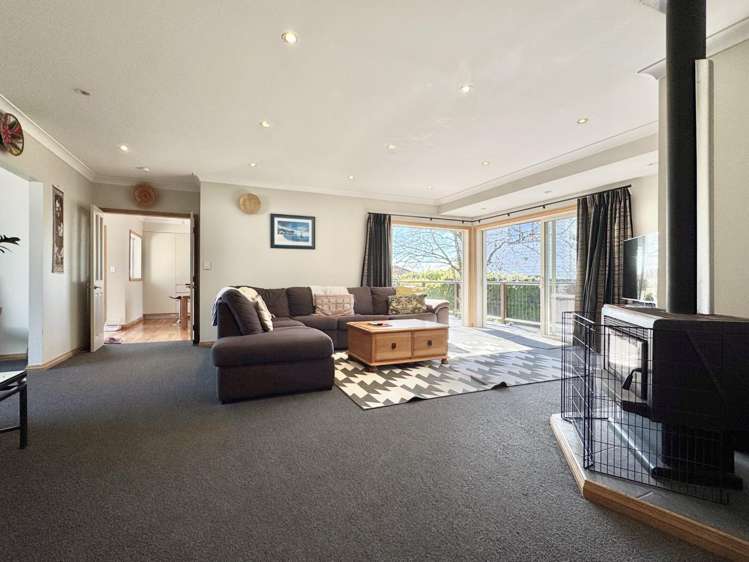 46 Tirimoana Road Te Atatu South_7