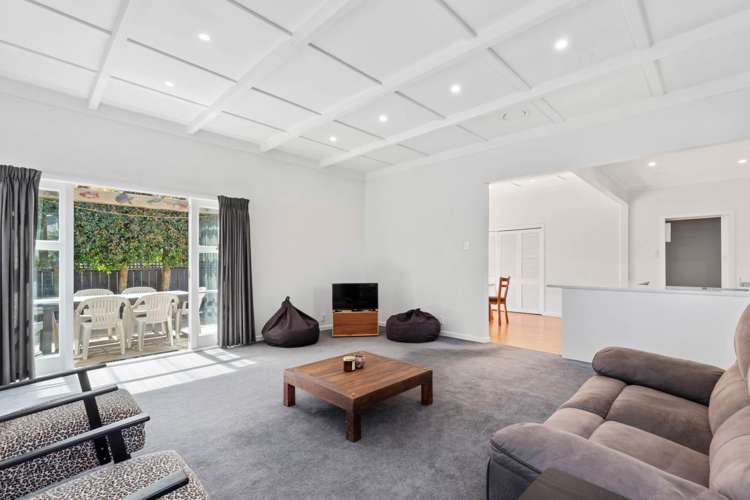 29 Queensway Three Kings_3