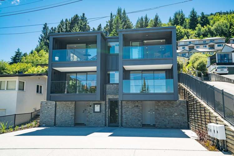 91 Hallenstein Street Queenstown_5