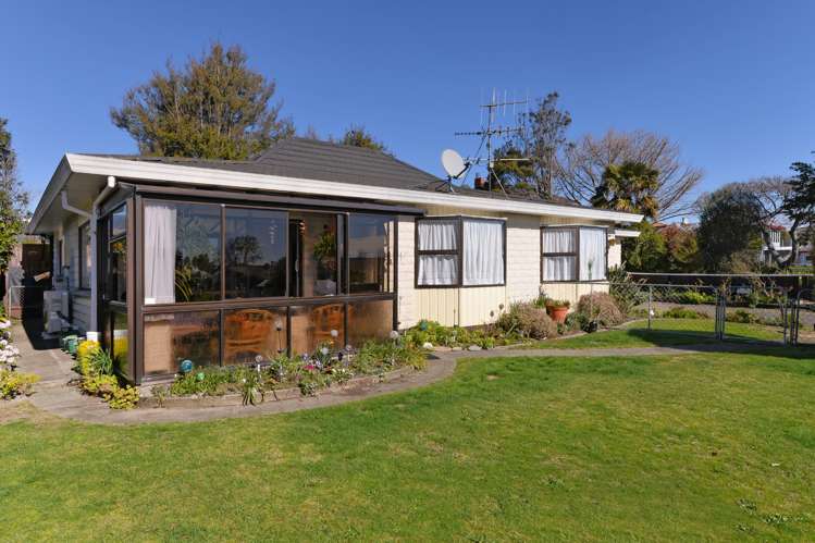 2/63 Golf Road Tahunanui_11