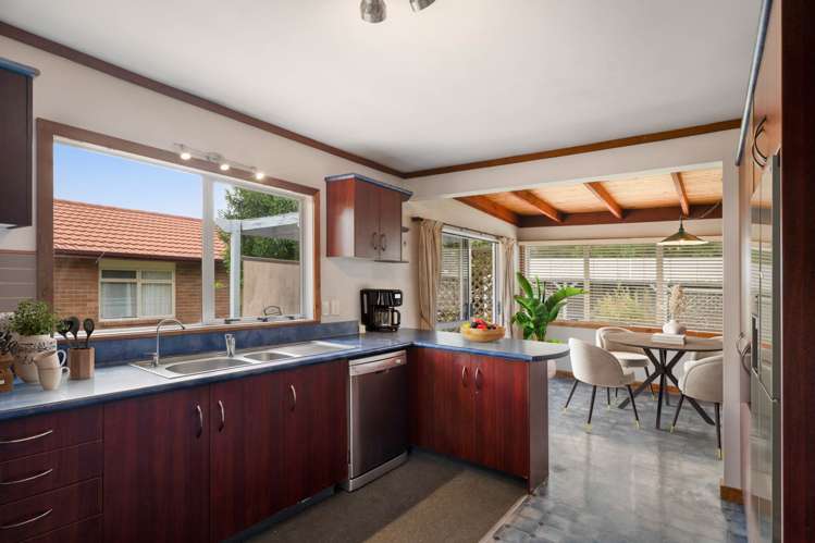 30 Fairview Road_5