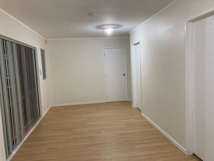 55A Archibald Road Kelston_10