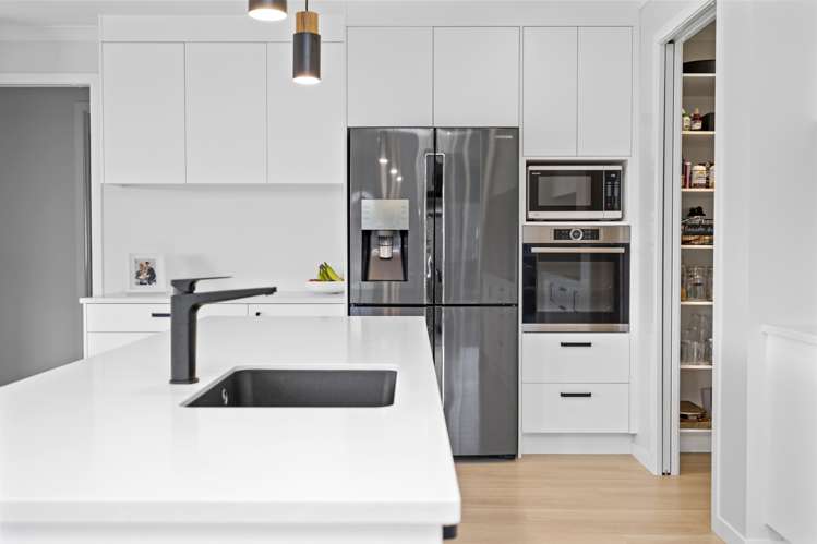 39 Mike Smith Drive Cambridge_6