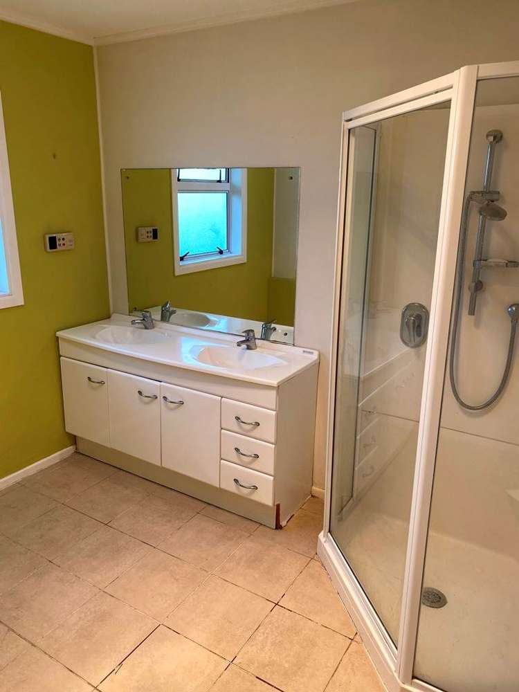 317 Redoubt Road Totara Park_7