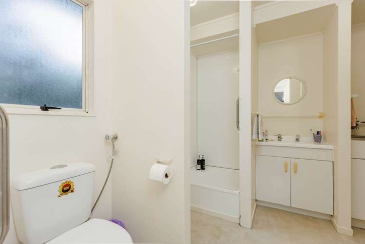 11 Otakau Road Milford_36