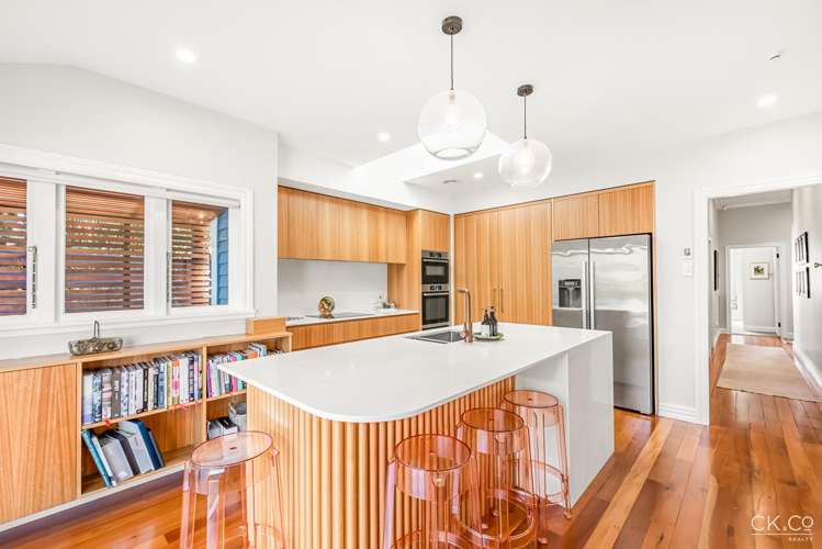 49 Penrose Street Woburn_9