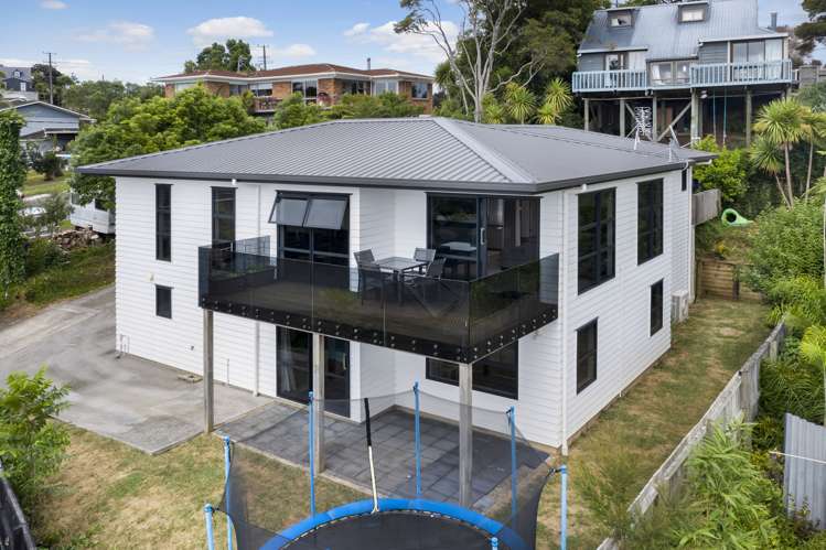 60a Shetland Street Glen Eden_2