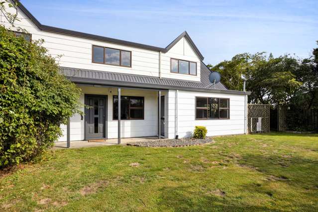 11 Finer Place Hawera_1