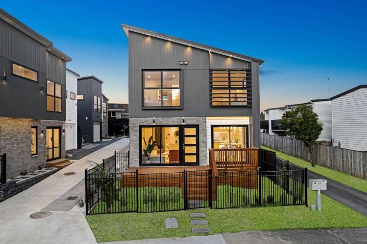 7A Sirius Place Botany Downs_24