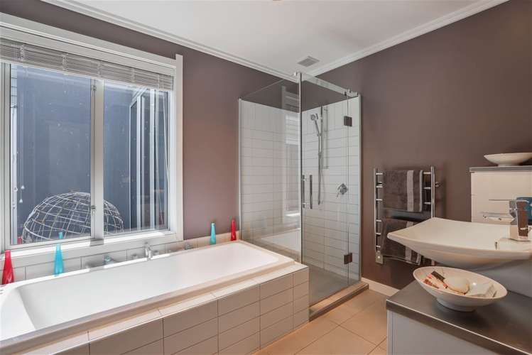 3 Westpark Close Allenton_14