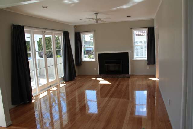 11 Minton Place Manurewa_2